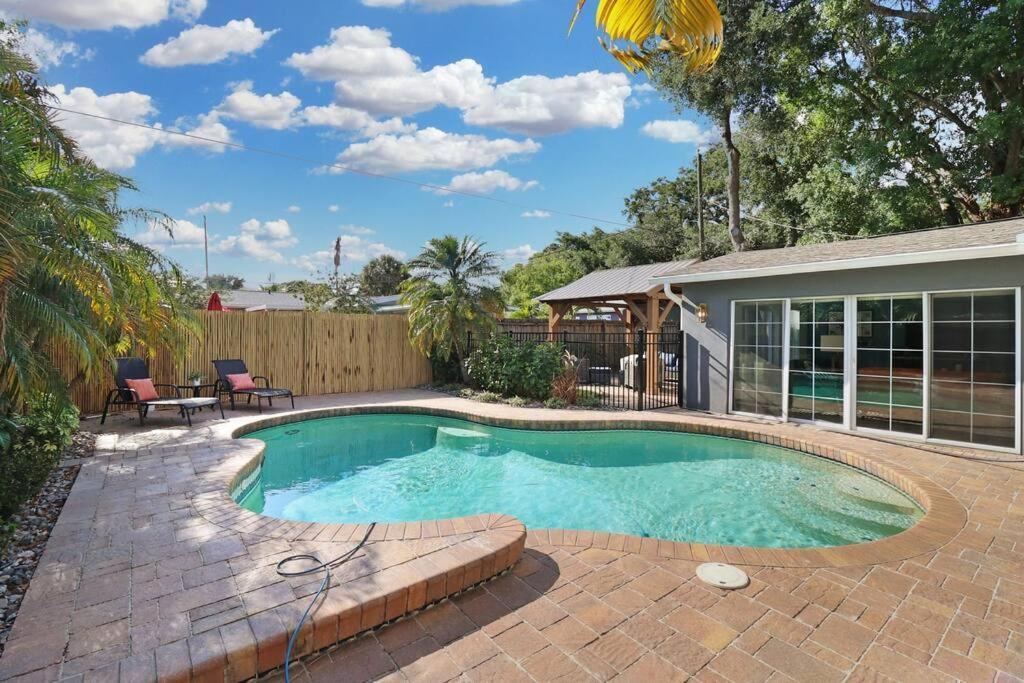 Palm Tree Paradise Tampa Pool Home Eksteriør bilde